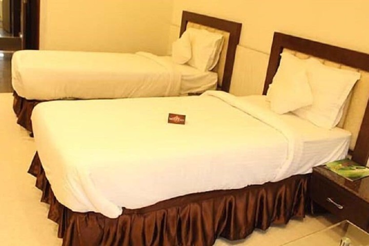 Room 5 of 22