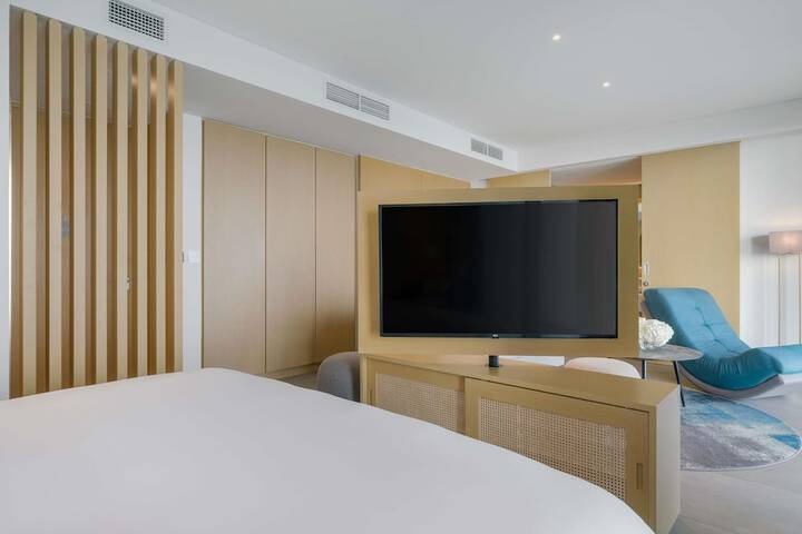 Room 57 of 259