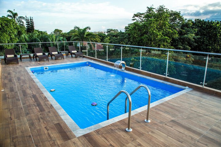 Pool 30 of 49