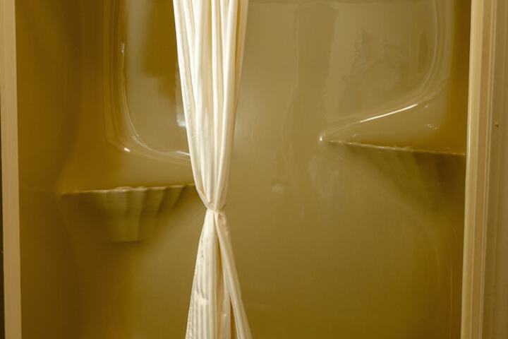 Room 21 of 35