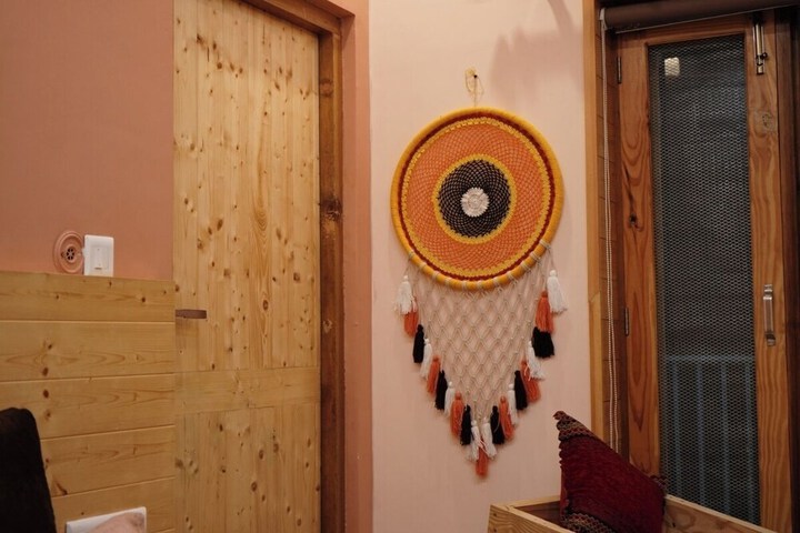 Room 45 of 127