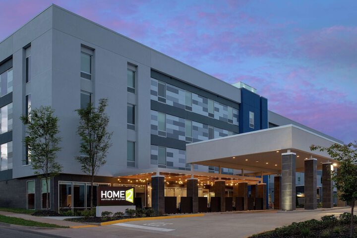 Home2 Suites by Hilton Charlottesville Downtown in Charlottesville, VA