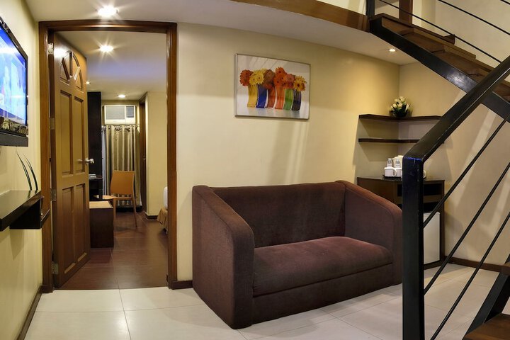Room 29 of 53