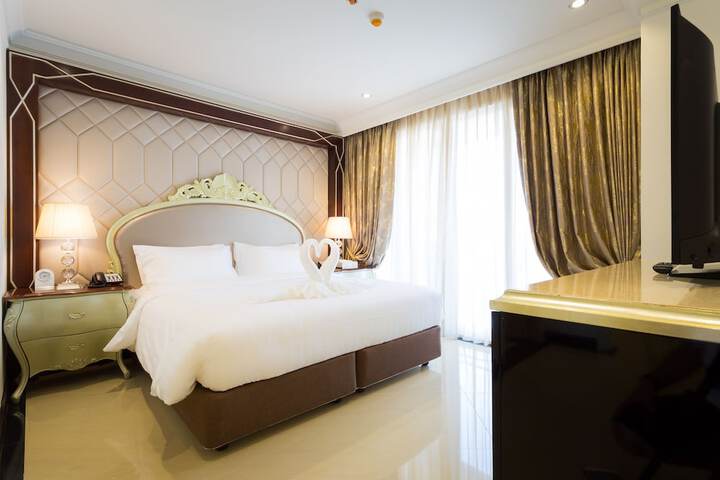 Room 26 of 52
