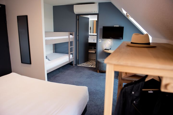 Room 73 of 113
