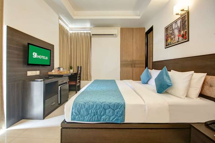 Room 40 of 82