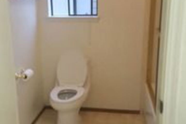 Room 6 of 40