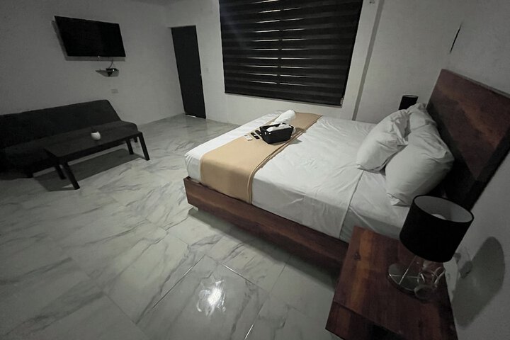 Room 62 of 108