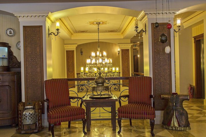 Hotel Lobby