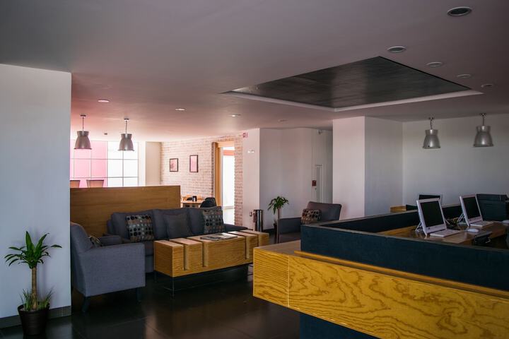 Guest Lobby