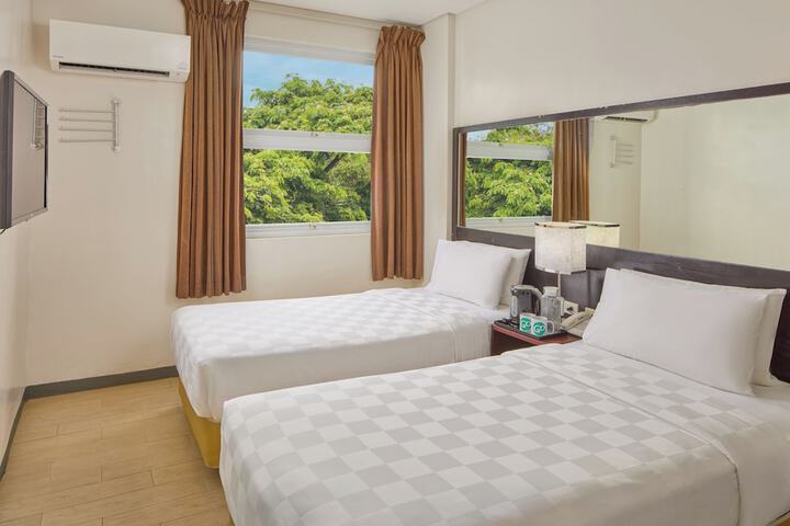 Room 16 of 32