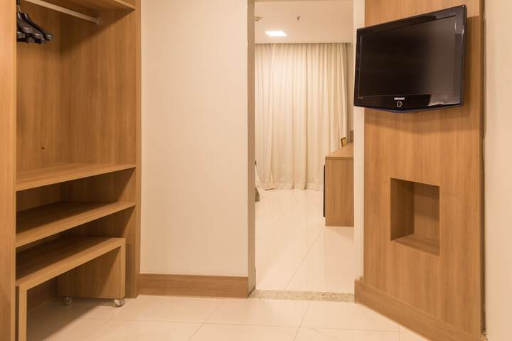 Room 42 of 92