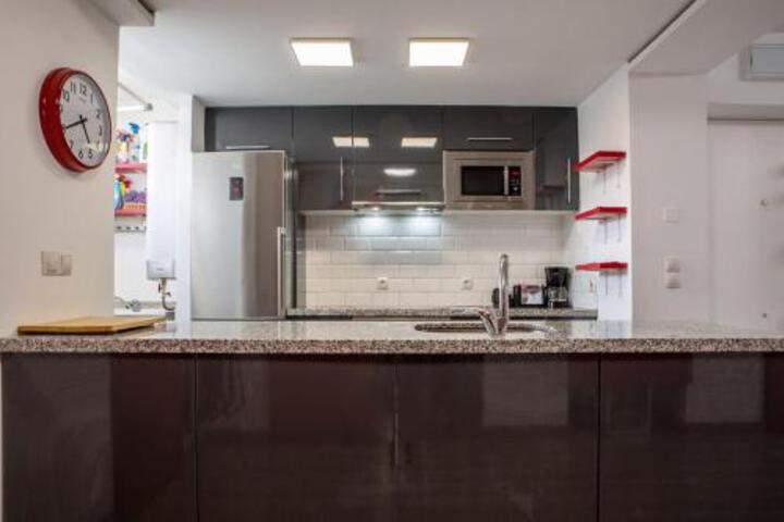 Comfortable 1 bed in Madrid w easy Airport access