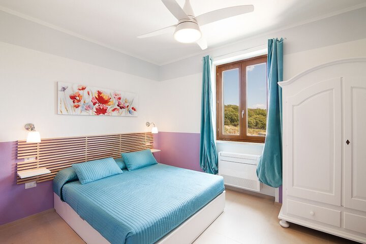 Room 10 of 63