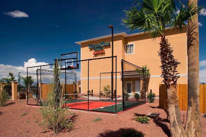 Children's play area - outdoor