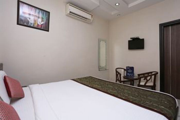 Room 5 of 21