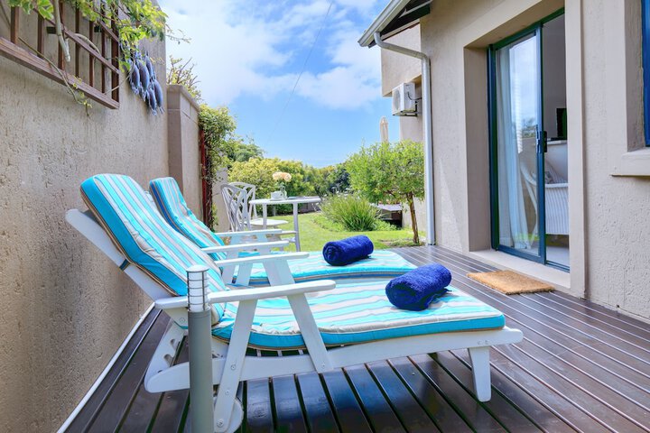 Terrace/Patio 20 of 53