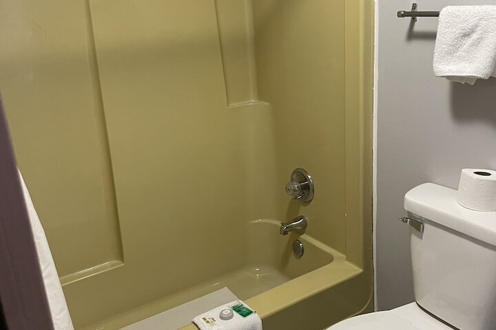 Room 71 of 91