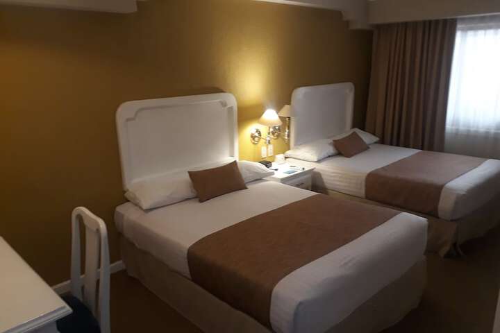 Room 18 of 95