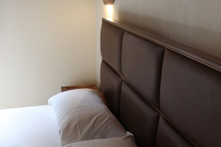 Room 22 of 39