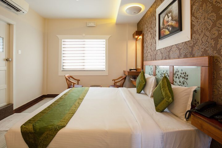 Room 21 of 48