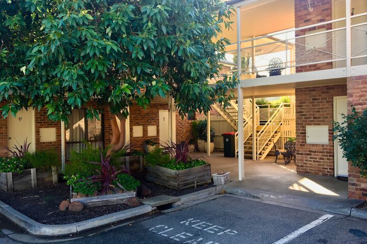 Hotel 90 of 96
