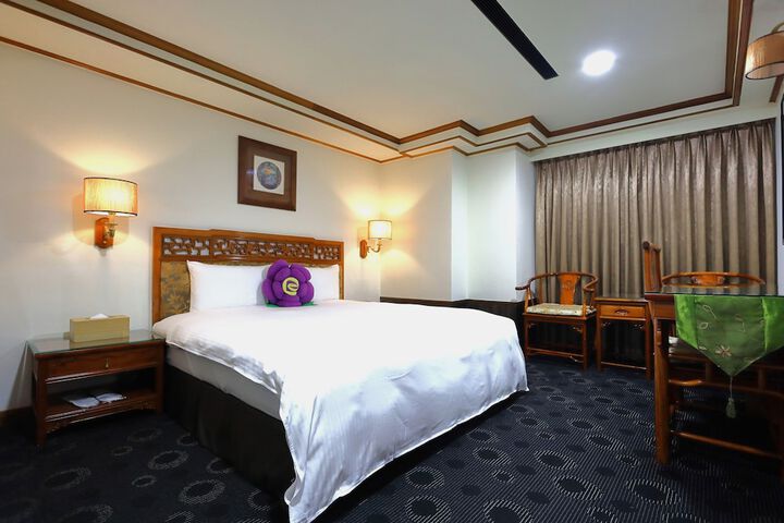 Room 40 of 74