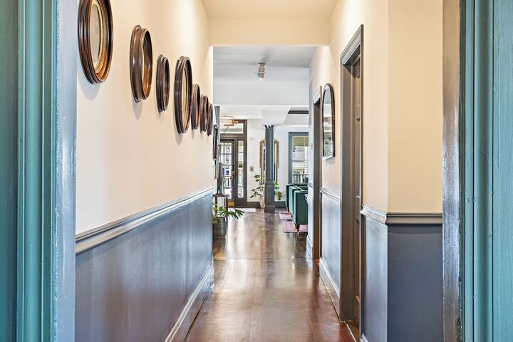 Ballroom/Hall 51 of 53