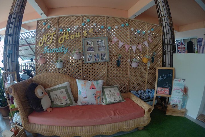 Room 17 of 58