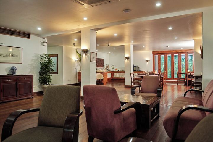 Hotel Interior 7 of 106