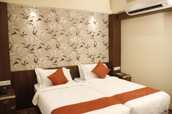 Room 10 of 59