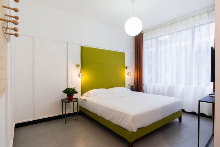 Room 17 of 41
