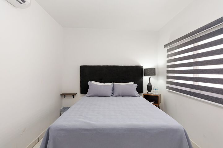 Room 16 of 52