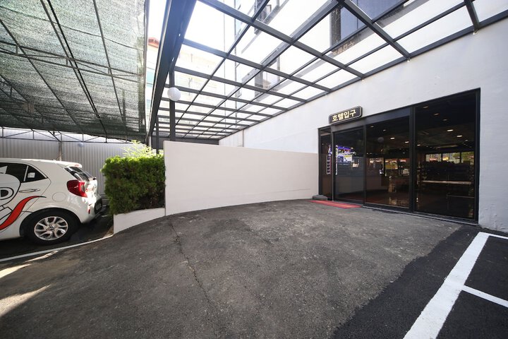 Hotel 54 of 66