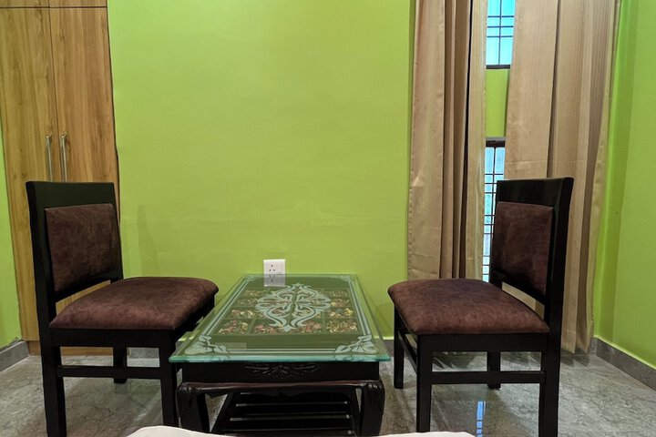 Room 10 of 73