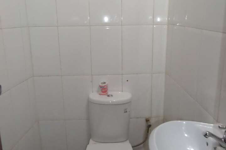 Room 18 of 23