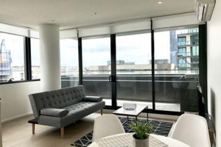Room 17 of 25