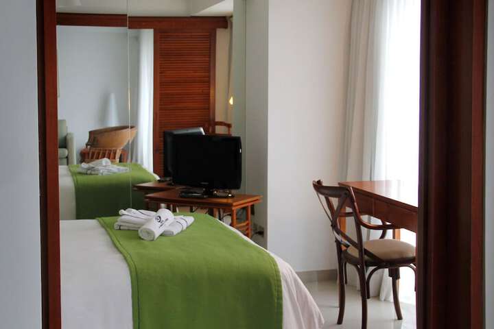 Room 18 of 40