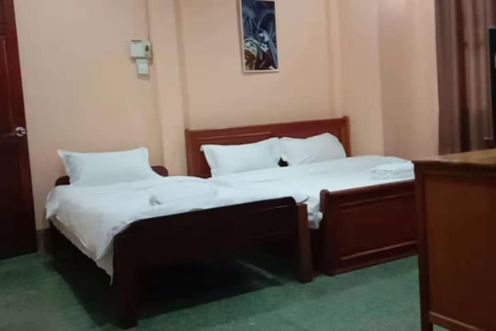 Room 19 of 61
