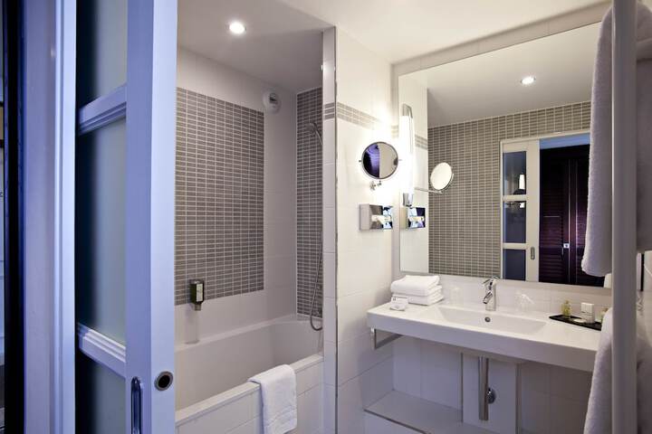 Bathroom Interior Photo