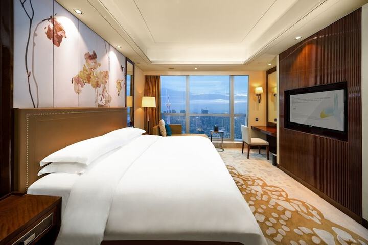 Room 18 of 57