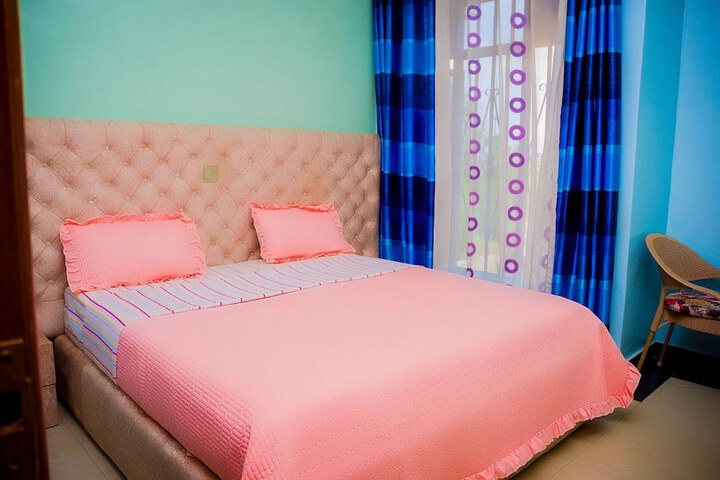Room 15 of 42