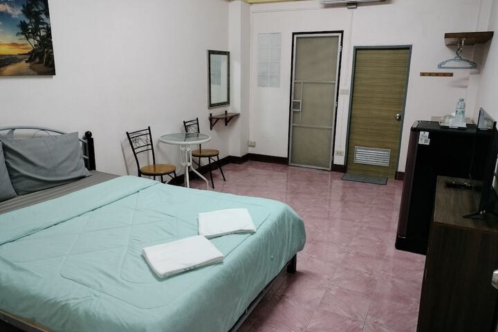 Room 21 of 46
