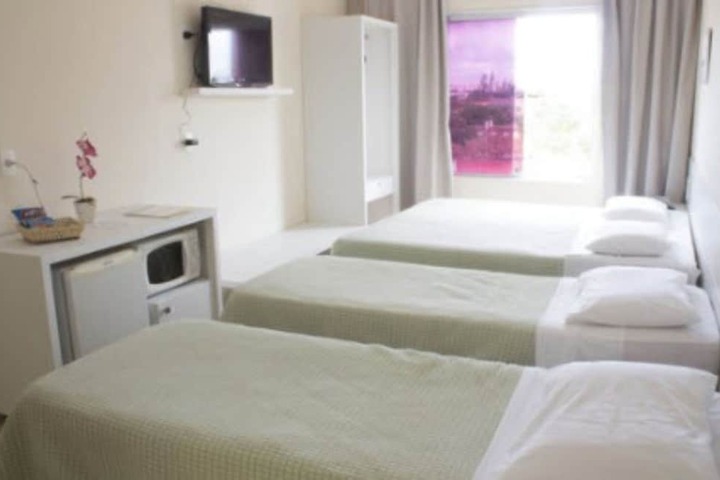Room 5 of 25
