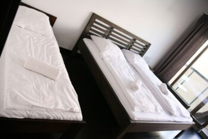 Room 206 of 275