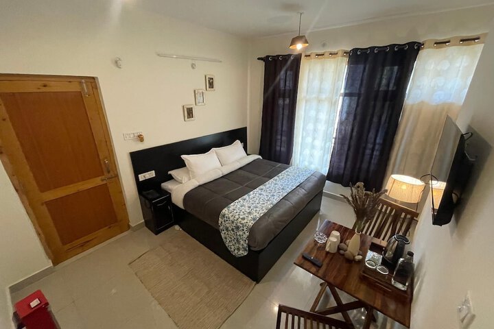 Room 18 of 51