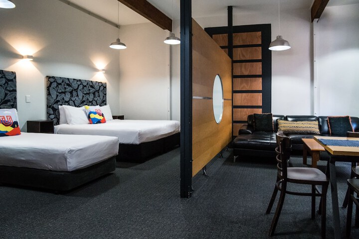 Room 28 of 71