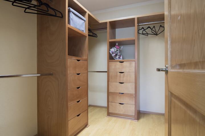Room 11 of 75