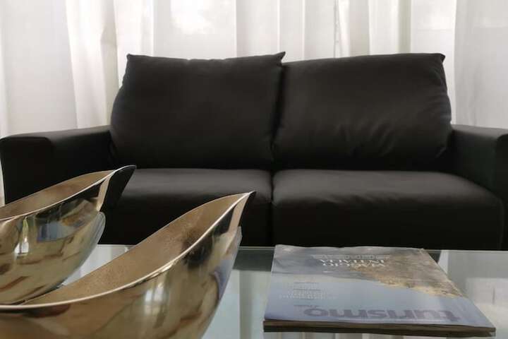 Room 14 of 26