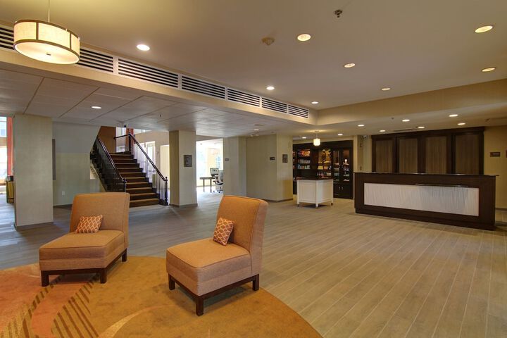 Check-in/check-out kiosk